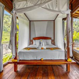 Escape To Paradise With Private Pool, hotel di Silebeng