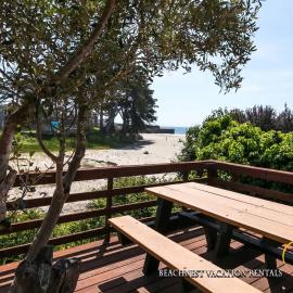 Beachfront at Twin Lakes Beach