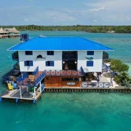 Hotel Isla Gaviota, hotel a Tintipan Island