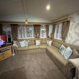 Coastal retreat with monkey-themed kids rooms Caravan