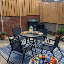 Three-Bedroom House Perfect for Contractors and Small Groups, sleeps 5 people in Durham