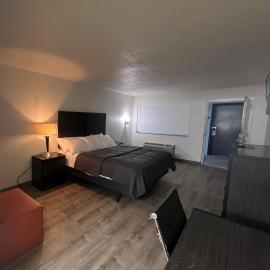 Skylite Inn