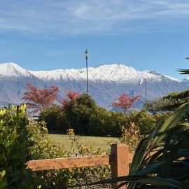 Minaret Ridge Retreat, hotel in Wanaka