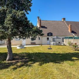 Gîte de plain-pied avec parking, animaux OK - 4 pers. - FR-1-491-481