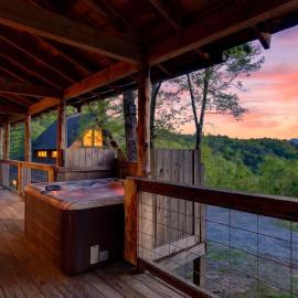 Elijahs Cabin by AvantStay