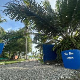 The Blue Lagoon, hotel in Zancudo