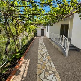 Welcome to our holiday home in Sutomore, Hotel in Sutomore