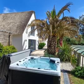 Domaine de Kervernet - Gite 15 personnes - SPA et Piscine - Loire-Atlantique, Hotel in Saint-Lyphard