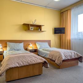 OW KORAL - Wczasy z wyżywieniem, hotel in Ustronie Morskie