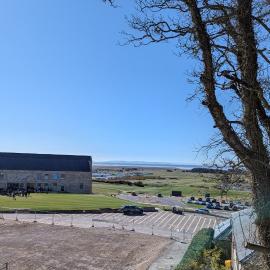 Royal Gardens Apartment 10, hotel in Dornoch