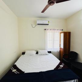 Babuloos Homestay, hotel in Varkala