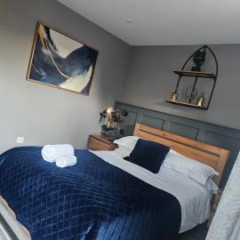 The Old Talbot Rooms Milton Keynes Towcester, hotel in Potterspury