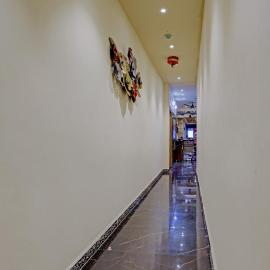 Hotel O Golden Suites, viešbutis mieste Turambhe