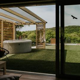 WOWCABIN - Lovas, Hotel in Lovas
