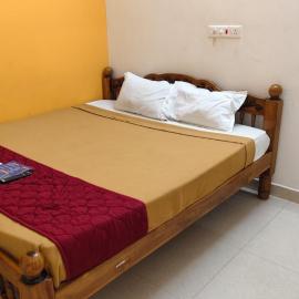 Priyan Beach View Residency, hotel in Kuilapayam