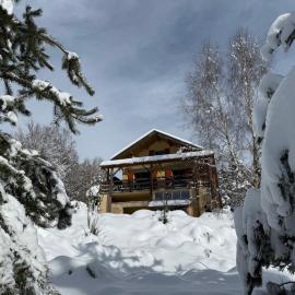 Chalet confort avec cheminée, hotel u gradu Camprieu