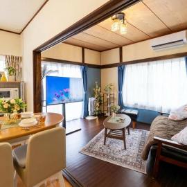 happy stay HANA, hotel di Sakaide