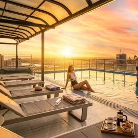 SKYCONDO - Sky Pool Experience in BKK - Laundry included, готель у Пномпені