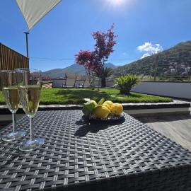Casa Mia Holiday House, hotel Pianillóban