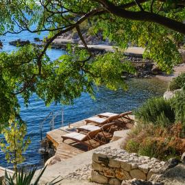 Villa Hemingway beachfront by Villas Guide