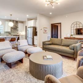 3 Mi to New River Gorge NP! Rafting & Hiking Hub, hotel in Fayetteville