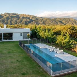 La casita del fondo