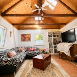 Charmantes Ferienhaus Birdland bei München und Augsburg, hotel a Ried