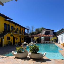 Pousada Sunflower, hotel sa Pirenópolis