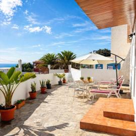 Casa Rural Encantadora Con Terraza Privada