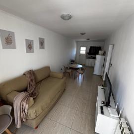 La Pampa Apartment, hotel din General Roca