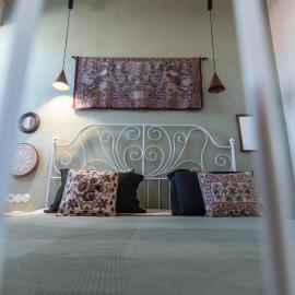 Almond Suite