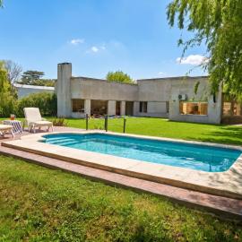 Aires de Todd - Alquiler temporario y Eventos, hotell i Todd