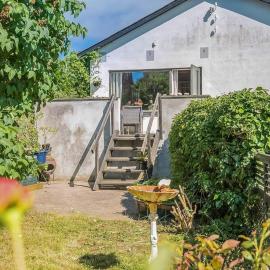 Borre में, होटल 6 person holiday home in Borre