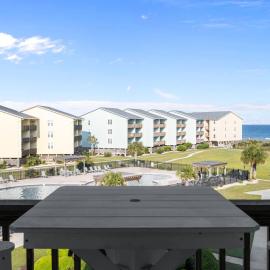 Birds Nest Ocean View Condo w Balcony