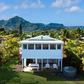 Cottage Three - Hidden Gem on Hanalei River, hotel a Hanalei
