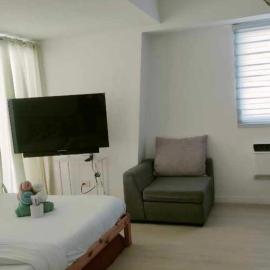 Azure North Family Homestay Big Balcony near Mall