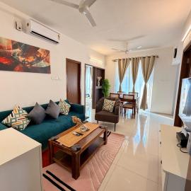 Riverscape partial view Resort style 2BR Apt