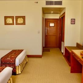 CS Pattani Hotel, hótel í Ban Ru Sa Mi Lae
