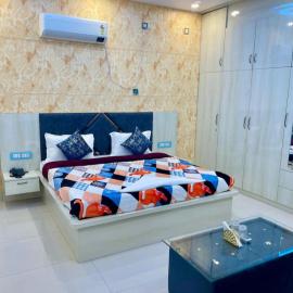 Hotel Grand Radhe Krishna inn, hotel v destinácii Vrindavan