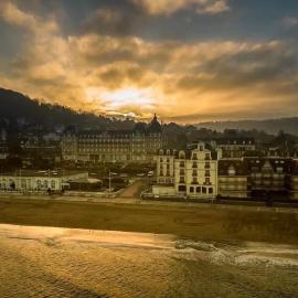 La Perle Houlgate with Spa and Beach, Hotel in Houlgate