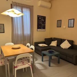 Suite Cavour 2 - City Center, hotell i Ravenna