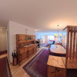 Central base for biking and skiing, hotel sa Lenzerheide