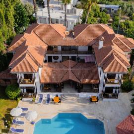 Palma Rosa Hotel โรงแรมในเกเมร์