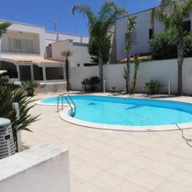 La casa di Molly - mare, piscina e parcheggio gratuito