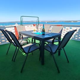 Sea View Apartment Tkon with Terrace Sleeps 6