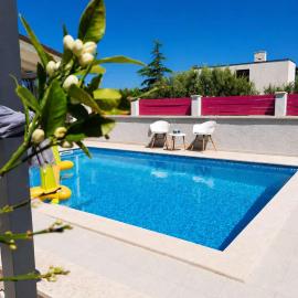 Traum Ferienwohnung mit Pool am Meer, Kroatien, Istrien, Liznjan, Urlaub an der Adria