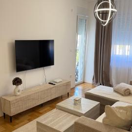Aura Apartment