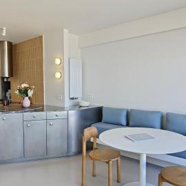 Studio Soetkin - Beach Balcony and Seaviews – hotel w Brugii