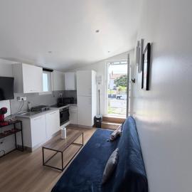 Appartement RDC vu sur jardin appart C, hotel in La Roche-sur-Yon