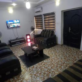 The Executive 2-Bedroom Shortlet, Solar & Wi-Fi, in Ibadan